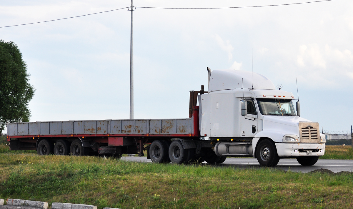 Омская область, № А 187 СХ 155 — Freightliner Century Class