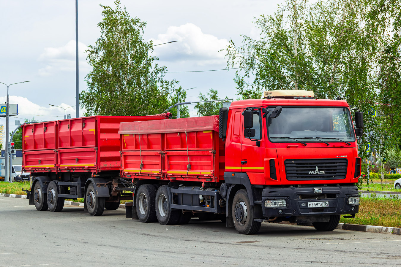 Новосибирская область, № М 949 ТА 154 — МАЗ-65012J