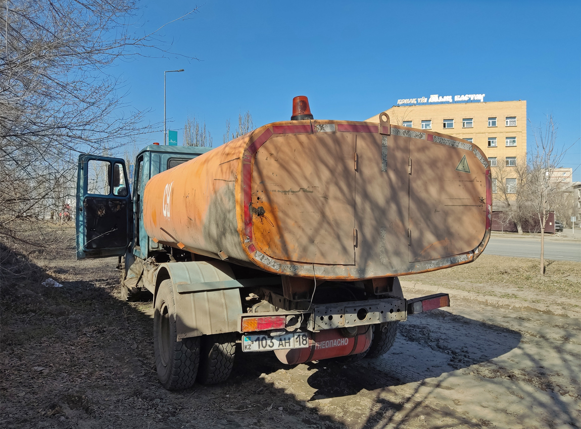 Абайская область, № 103 AH 18 — ЗИЛ-4331/4329/4332/4333/4335 (общ.мод.)