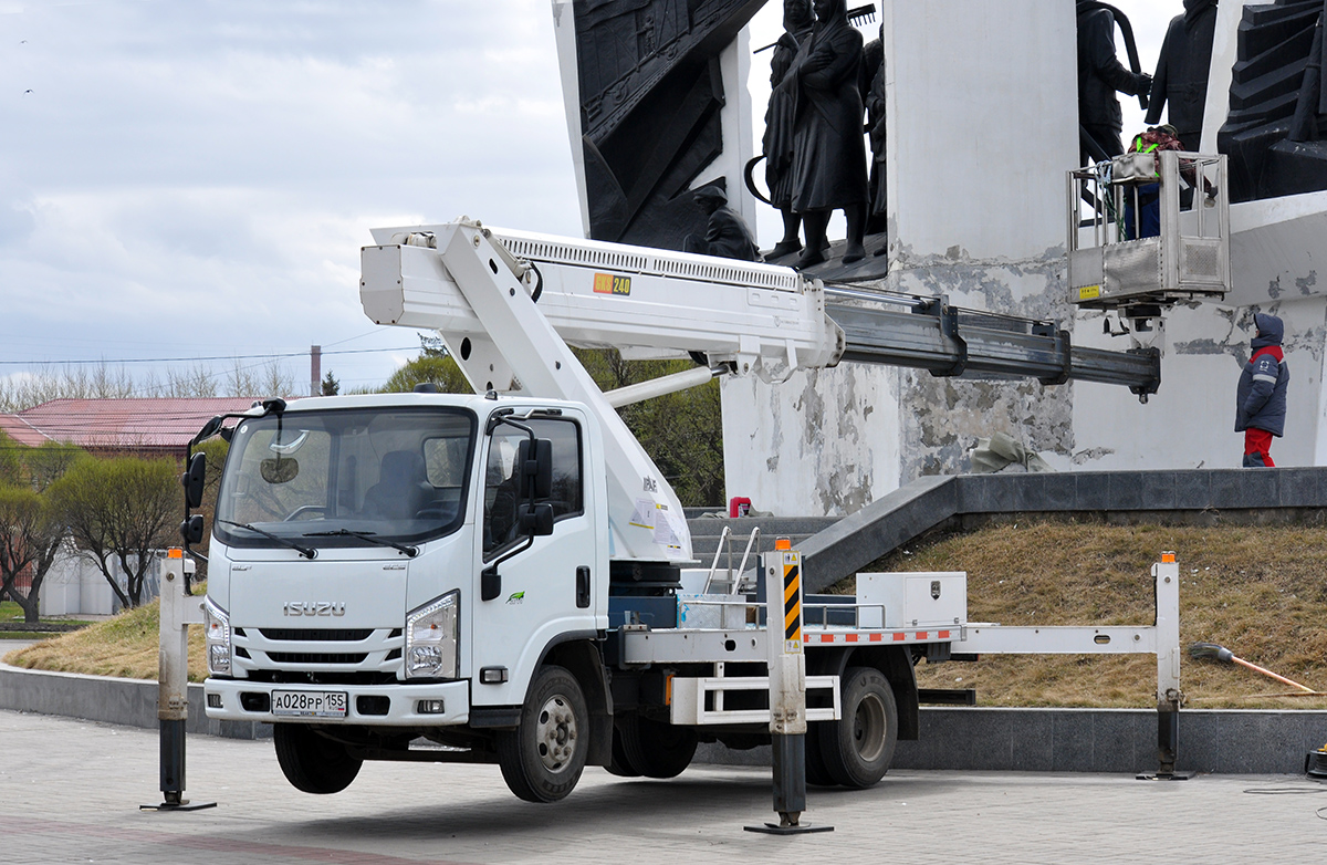 Омская область, № А 028 РР 155 — Isuzu Elf QL(общая модель) [LWL]