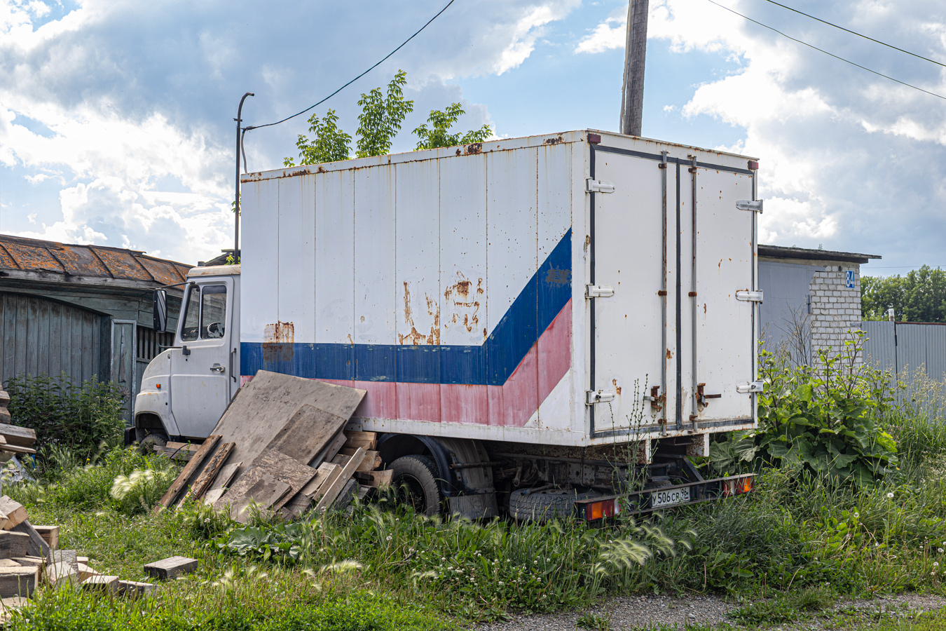 Свердловская область, № У 506 СР 96 — ЗИЛ-5301АО "Бычок"