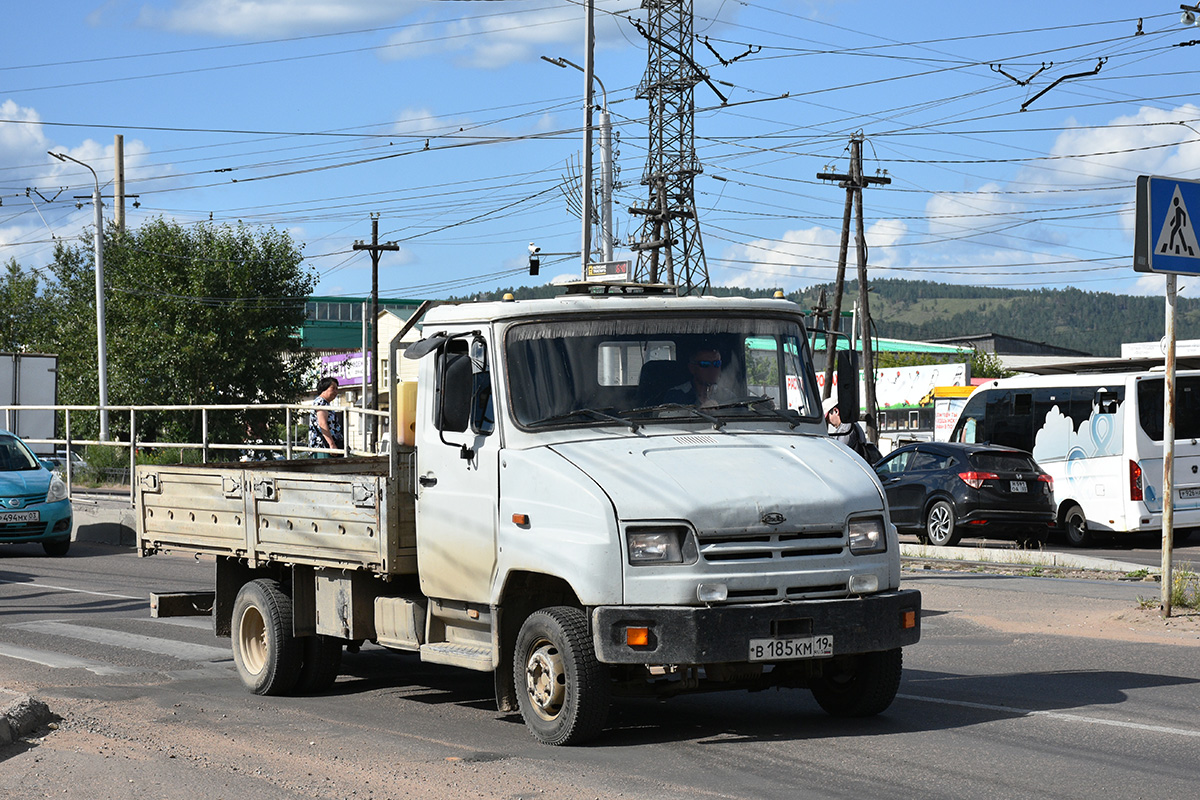 Бурятия, № В 185 КМ 19 — ЗИЛ-5301БО "Бычок"