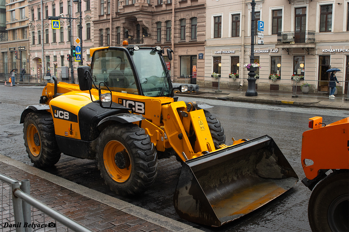 Санкт-Петербург, № 9173 ХН 50 — JCB 531-70