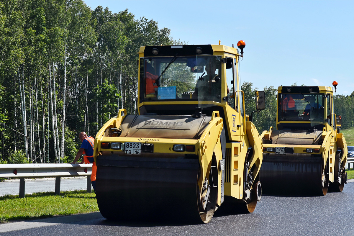 Татарстан, № 8823 ТВ 16 — Bomag (общая модель)