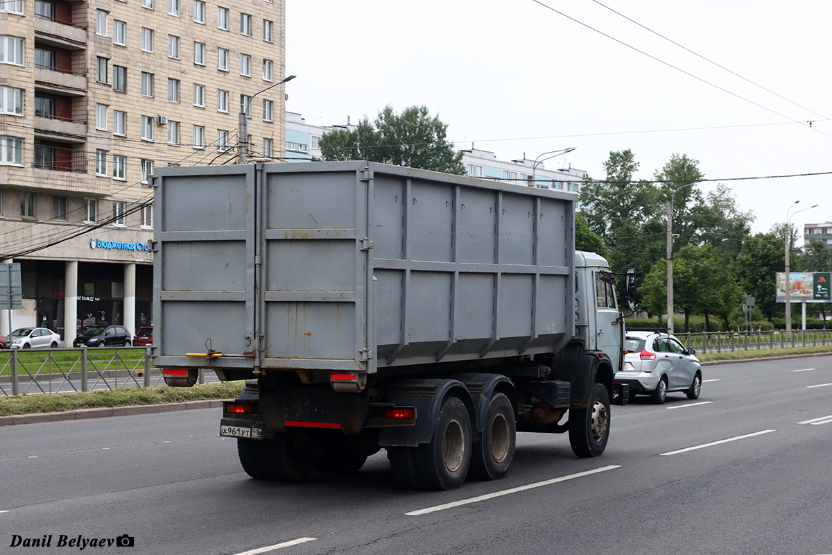 Санкт-Петербург, № Х 961 УТ 98 — КамАЗ-53229-15 [53229R]