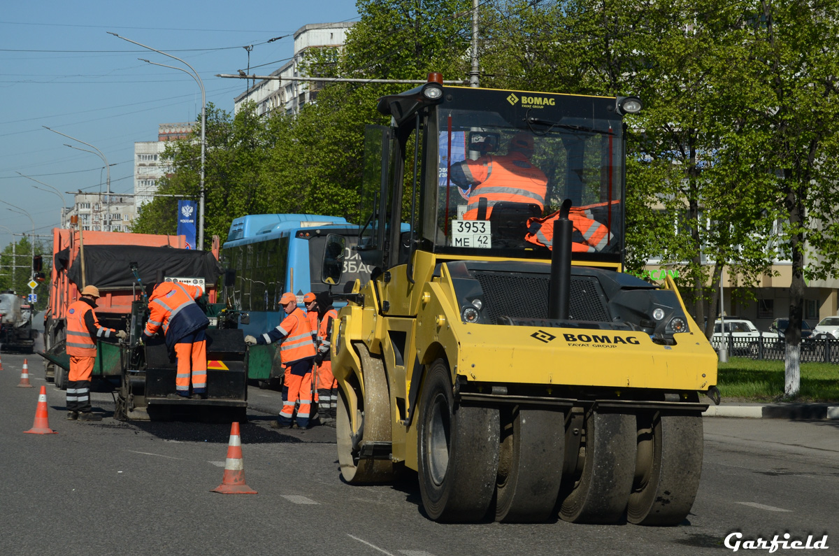 Кемеровская область, № 3953 МЕ 42 — Bomag (общая модель)