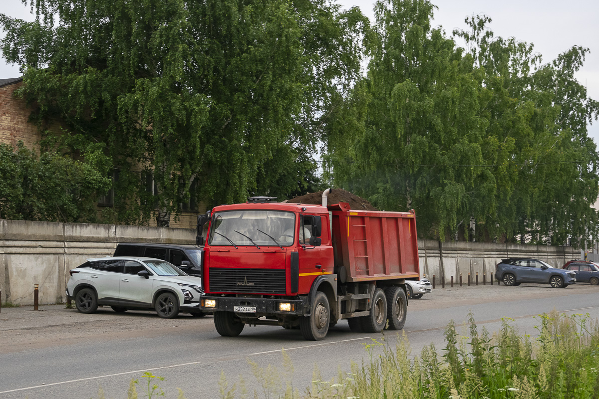 Удмуртия, № Н 252 АХ 18 — МАЗ-551605