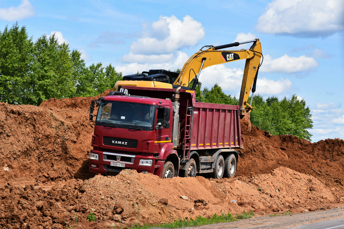 Пермский край, № Р 900 ТТ 159 — КамАЗ-65801-T5(68)