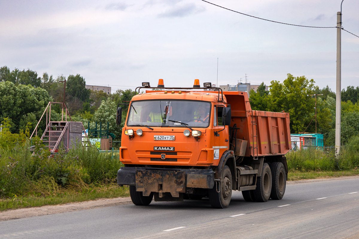 Вологодская область, № Е 620 КТ 35 — КамАЗ-65115-D3(97)