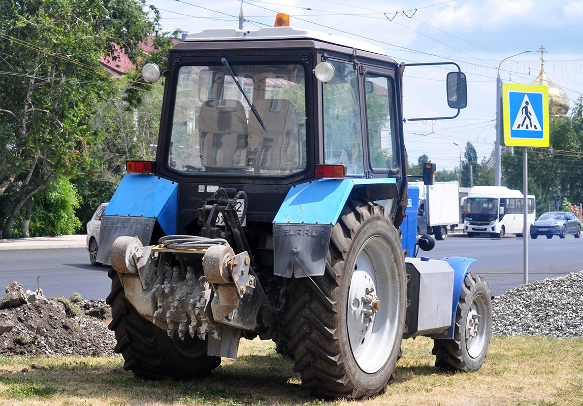 Омская область, № 7742 ОХ 55 — Беларус-82.1