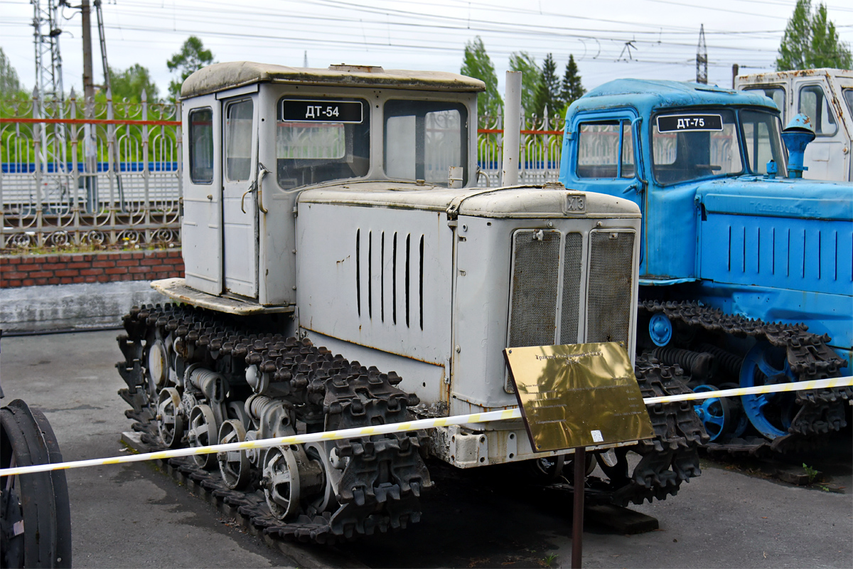 Новосибирская область, № (54) Б/Н СТ 0010 — Т-74 (ХТЗ); Транспортные средства без номеров (Новосибирская область)
