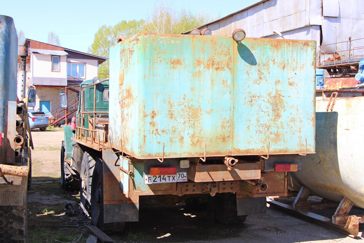 Томская область, № Е 214 ТХ 70 — Урал-43202