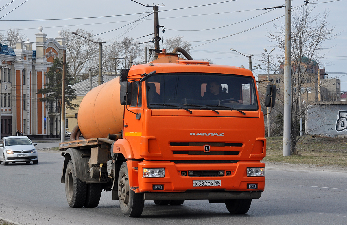 Омская область, № Х 382 ОХ 55 — КамАЗ-43253 (общая модель)