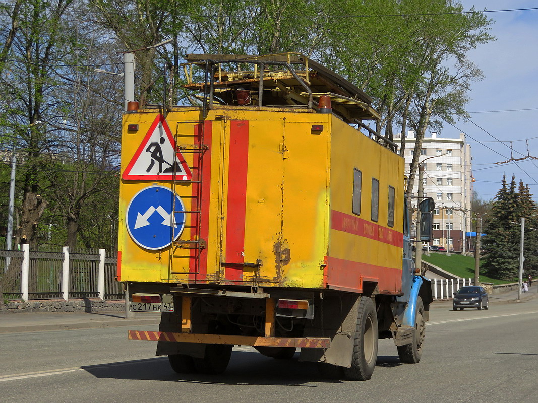 Кировская область, № С 217 НК 43 — ЗИЛ-432932