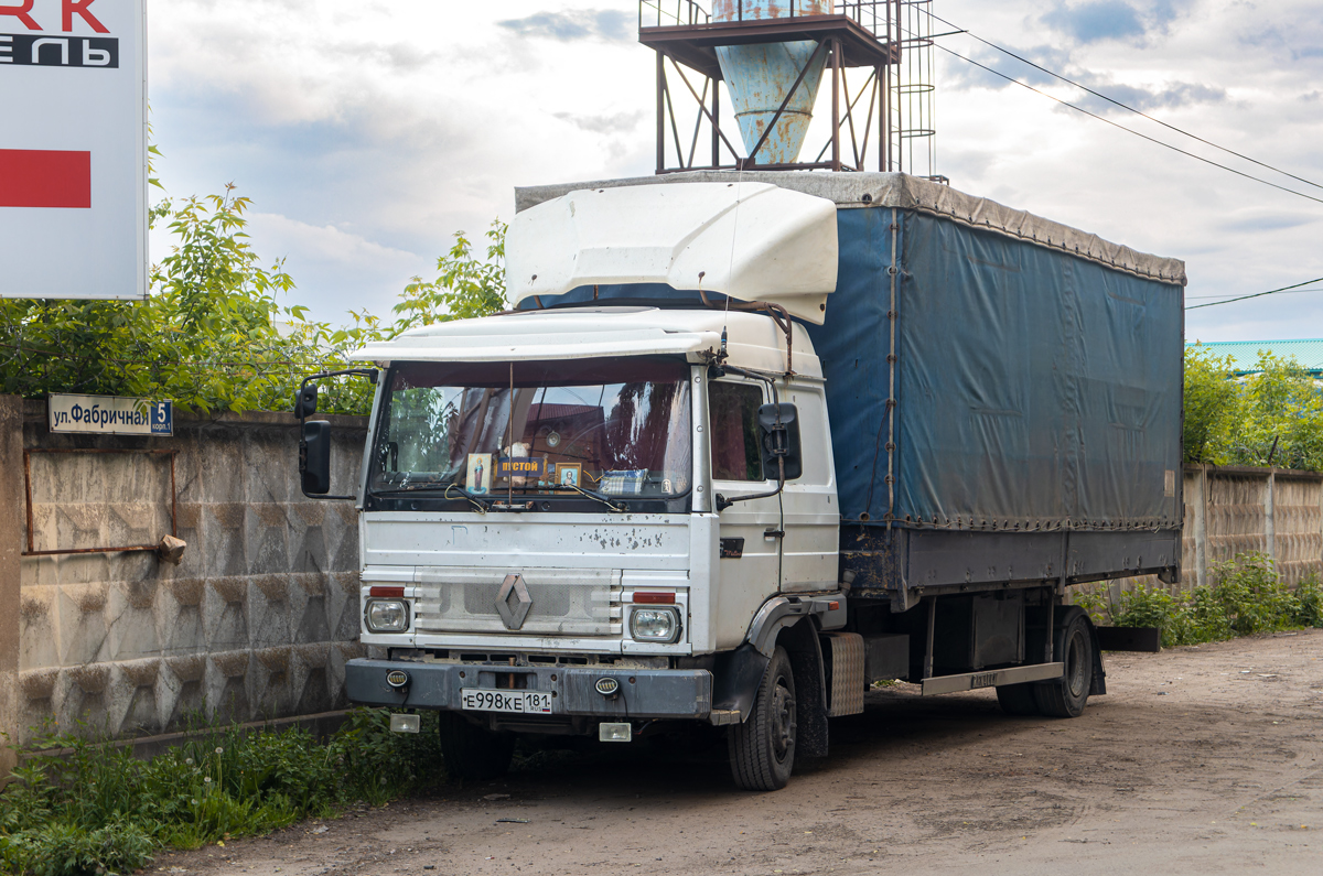 Луганская область, № Е 998 КЕ 181 — Renault Midliner