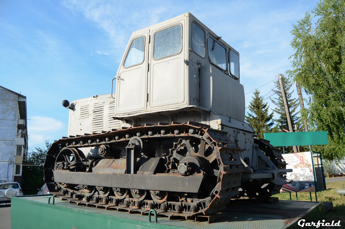 Алтайский край, № (22) Б/Н СТ 1349 — Т-100М (общая модель); Техника на постаментах, памятники (Алтайский край); Транспортные средства без номеров (Алтайский край)