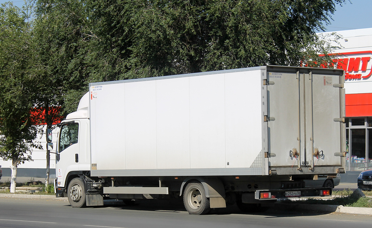Оренбургская область, № Х 252 РХ 56 — Isuzu Forward (общая модель)