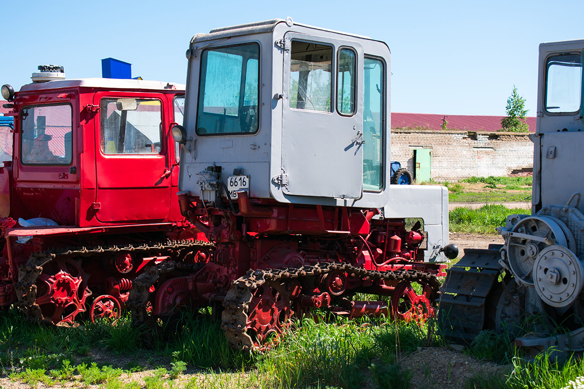 Башкортостан, № 6616  МВ 02 — Т-70 (общая модель); Техника на постаментах, памятники (Башкортостан)