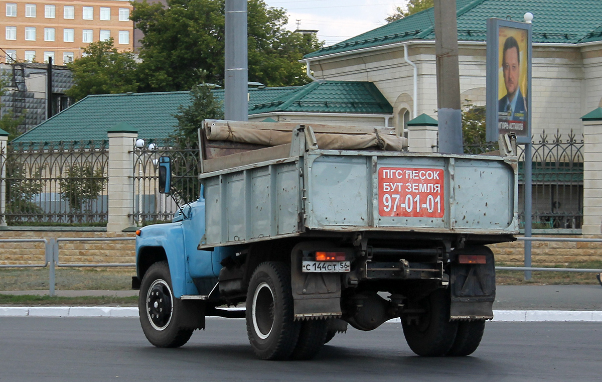 Оренбургская область, № С 144 СТ 56 — ЗИЛ-495810