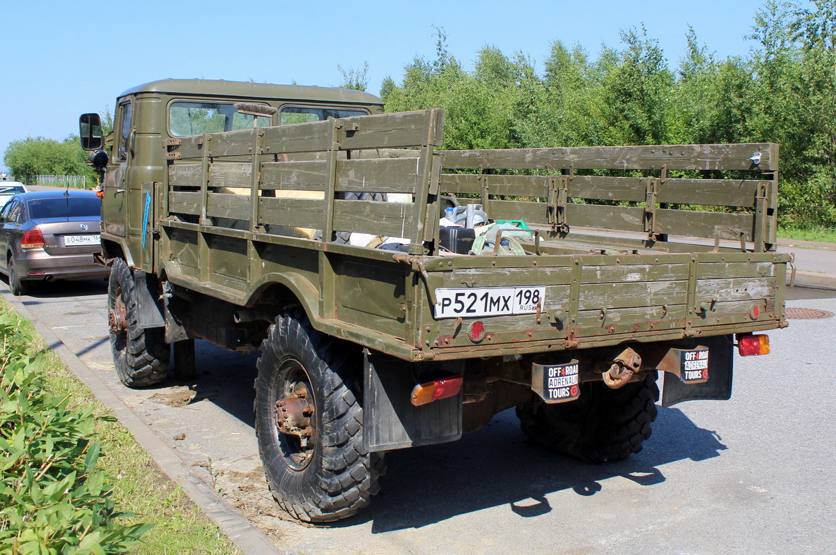 Санкт-Петербург, № Р 521 МХ 198 — ГАЗ-66-15