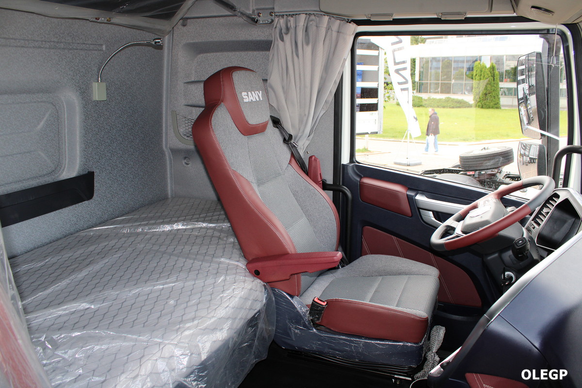 Минск, № МК ВР 9428 — SANY D525 HQC4250