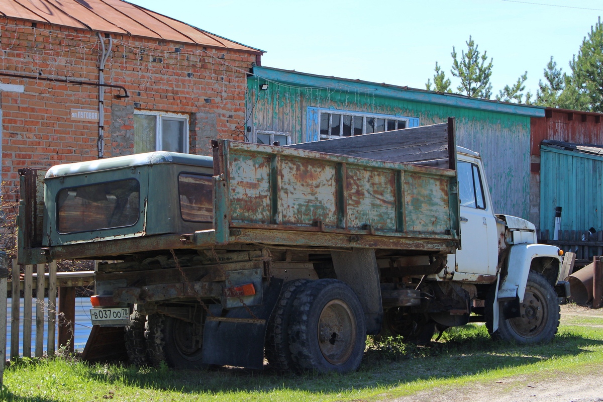 Томская область, № В 037 ОО 70 — ГАЗ-33073