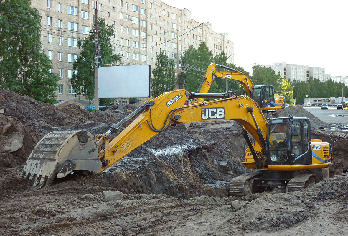 Архангельская область, № 8807 МК 22 — JCB JS205 SC/LC