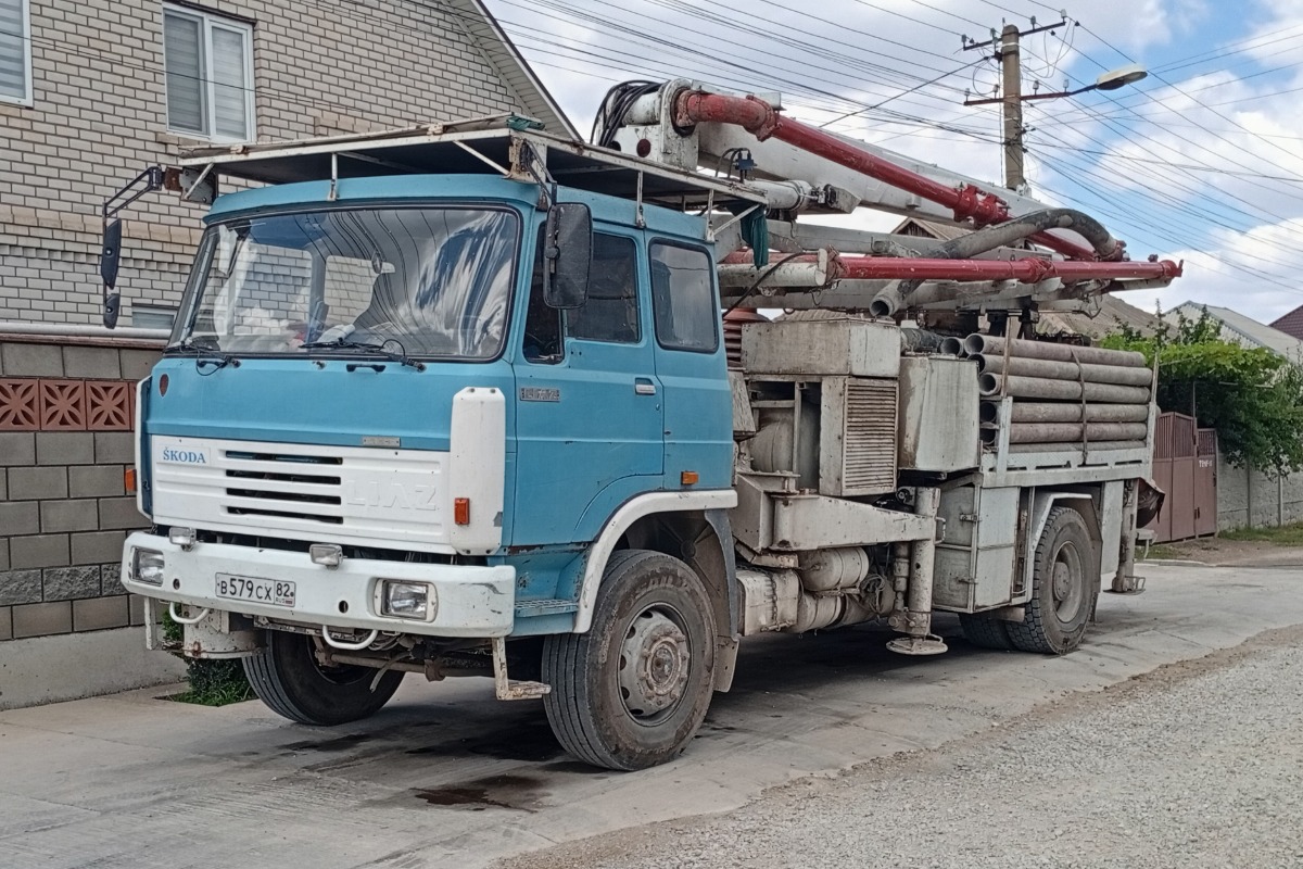 Крым, № В 579 СХ 82 — Škoda-LIAZ 100