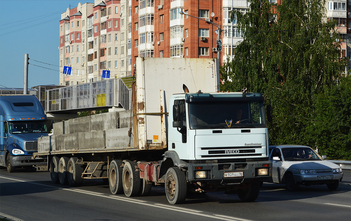 Тюменская область, № К 909 ВО 96 — IVECO EuroTrakker