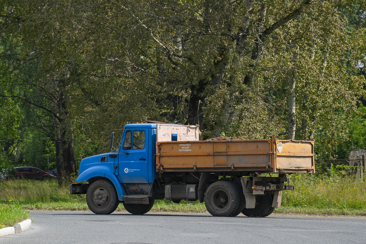 Удмуртия, № М 490 МР 18 — ЗИЛ-432932