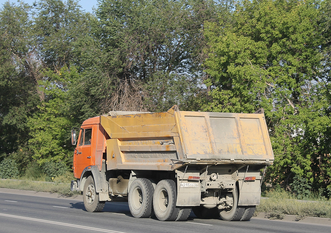 Оренбургская область, № М 215 ТЕ 56 — КамАЗ-55111 [551110]