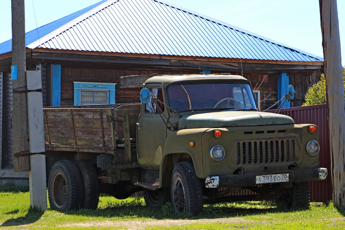 Томская область, № А 393 ЕО 70 — ГАЗ-52-04