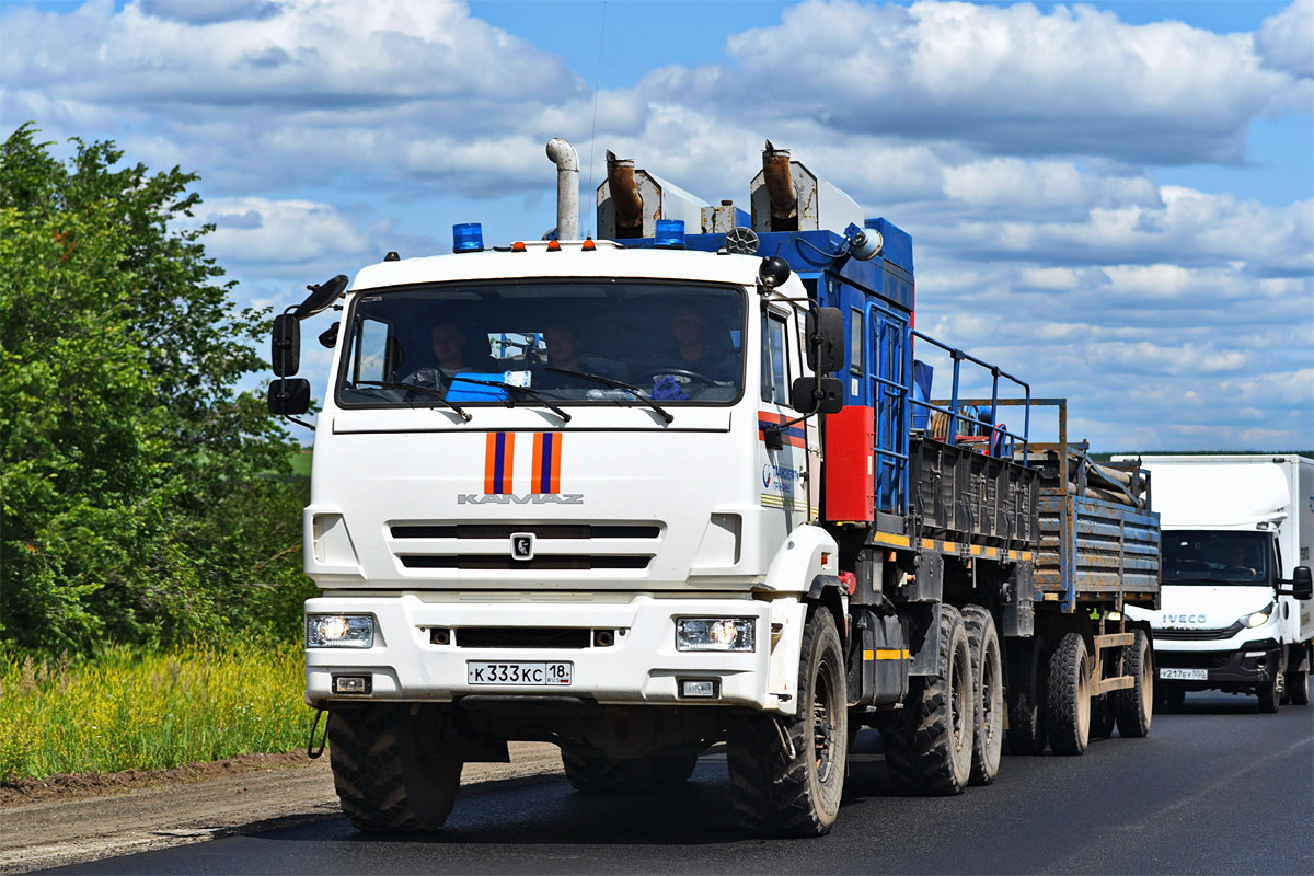 Удмуртия, № К 333 КС 18 — КамАЗ-43118-46