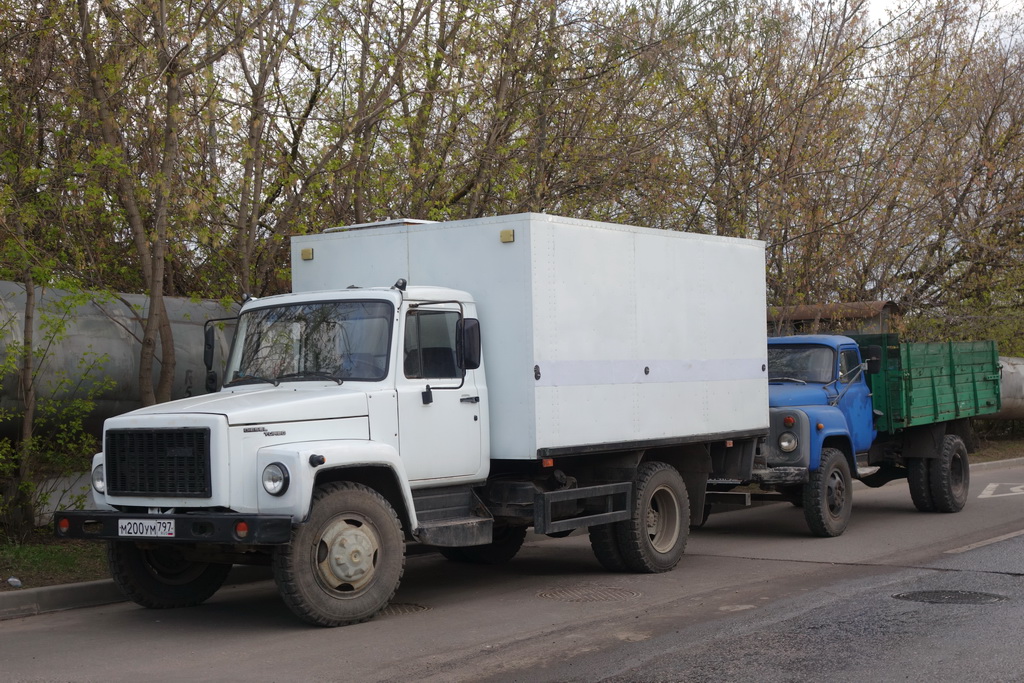 Москва, № М 200 УМ 797 — ГАЗ-3306/3307/3309 (общая модель)