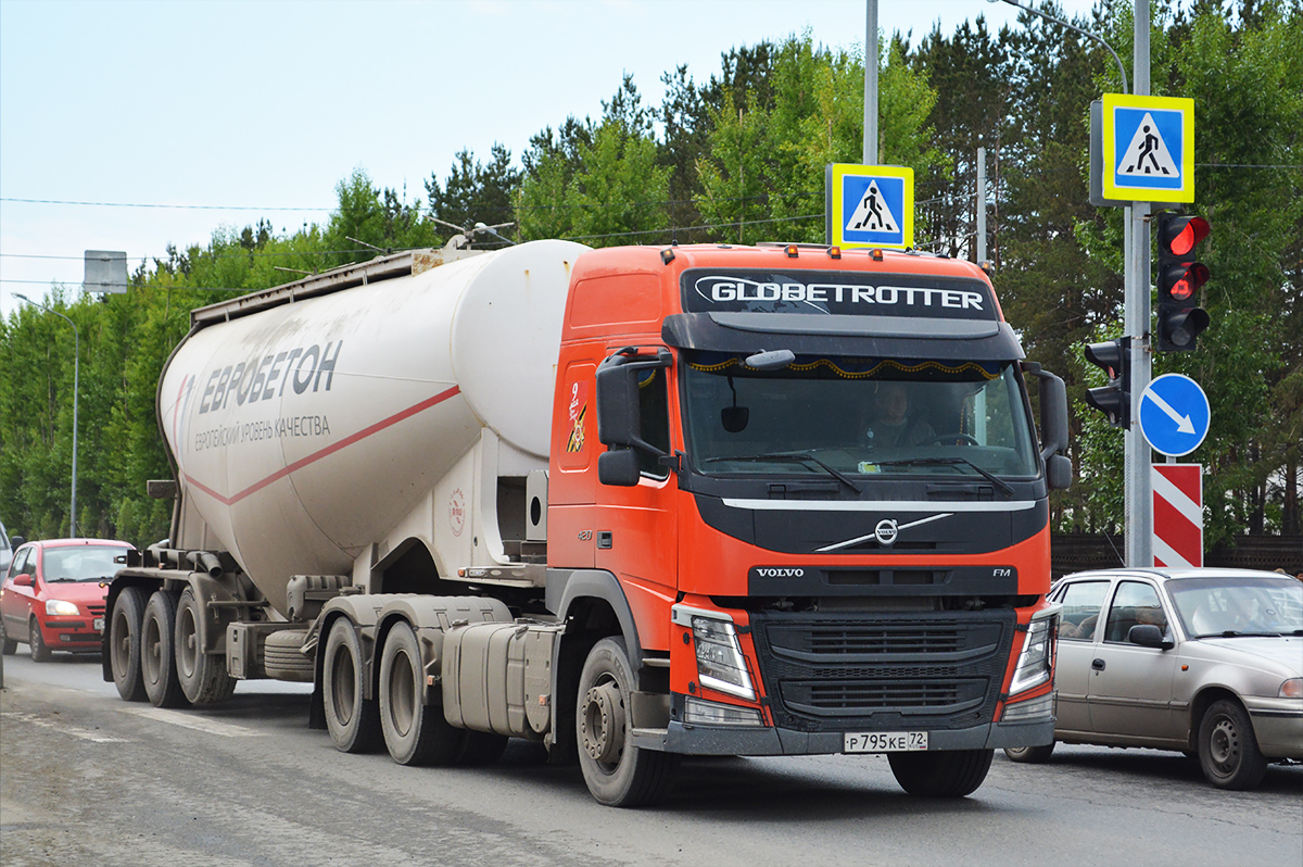 Тюменская область, № Р 795 КЕ 72 — Volvo ('2010) FM-Series