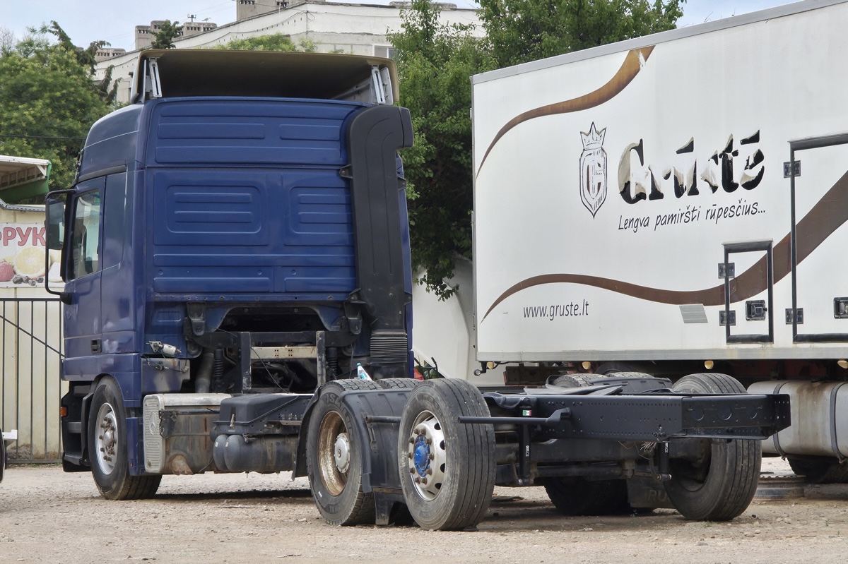 Дагестан, № Р 788 ХВ 05 — Mercedes-Benz Actros ('1997) 2540; Транспортные средства без номеров (Севастополь)