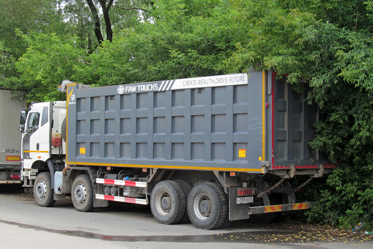 Томская область, № Н 585 ХВ 70 — FAW J6 CA3310