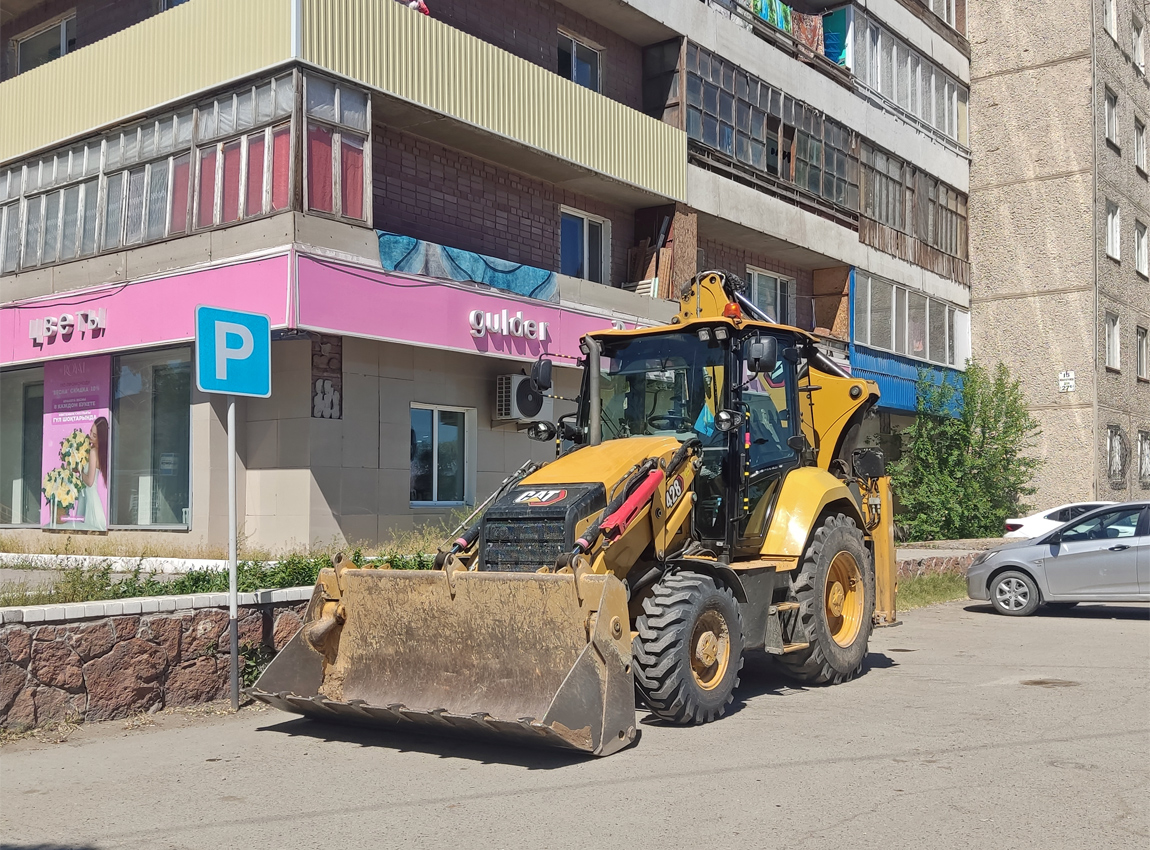 Абайская область, № ASD 364 G — Caterpillar 428
