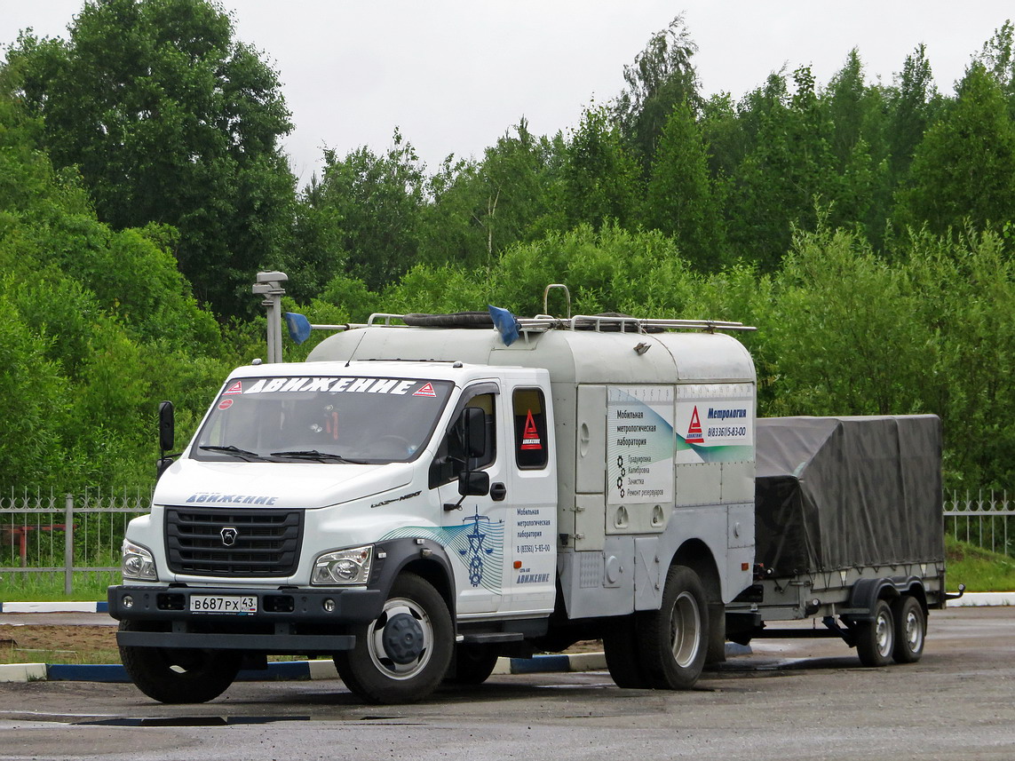 Кировская область, № В 687 РХ 43 — ГАЗ-C42R33