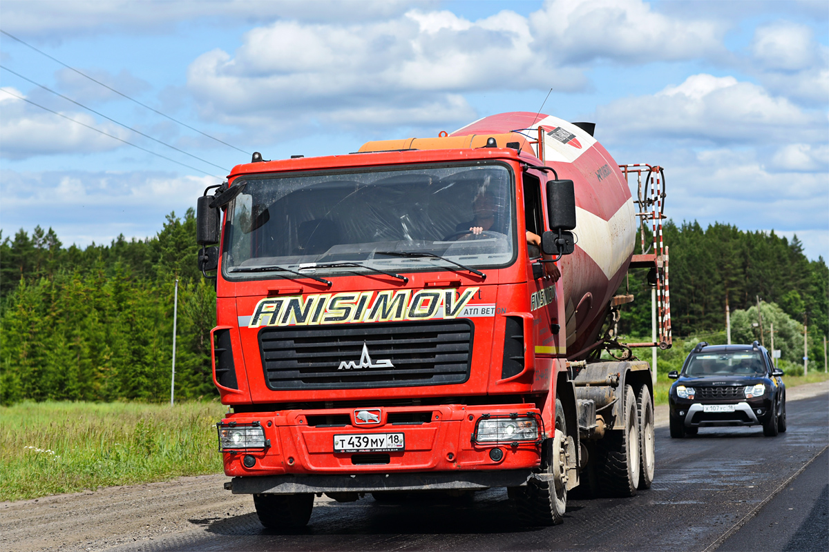 Удмуртия, № Т 439 МУ 18 — МАЗ-631226