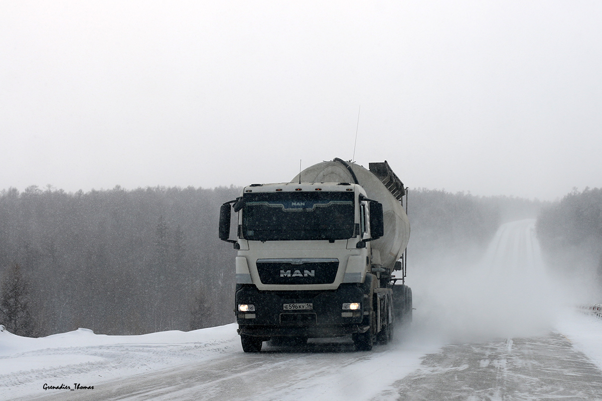 Саха (Якутия), № Е 596 КУ 14 — MAN TGS 33.440