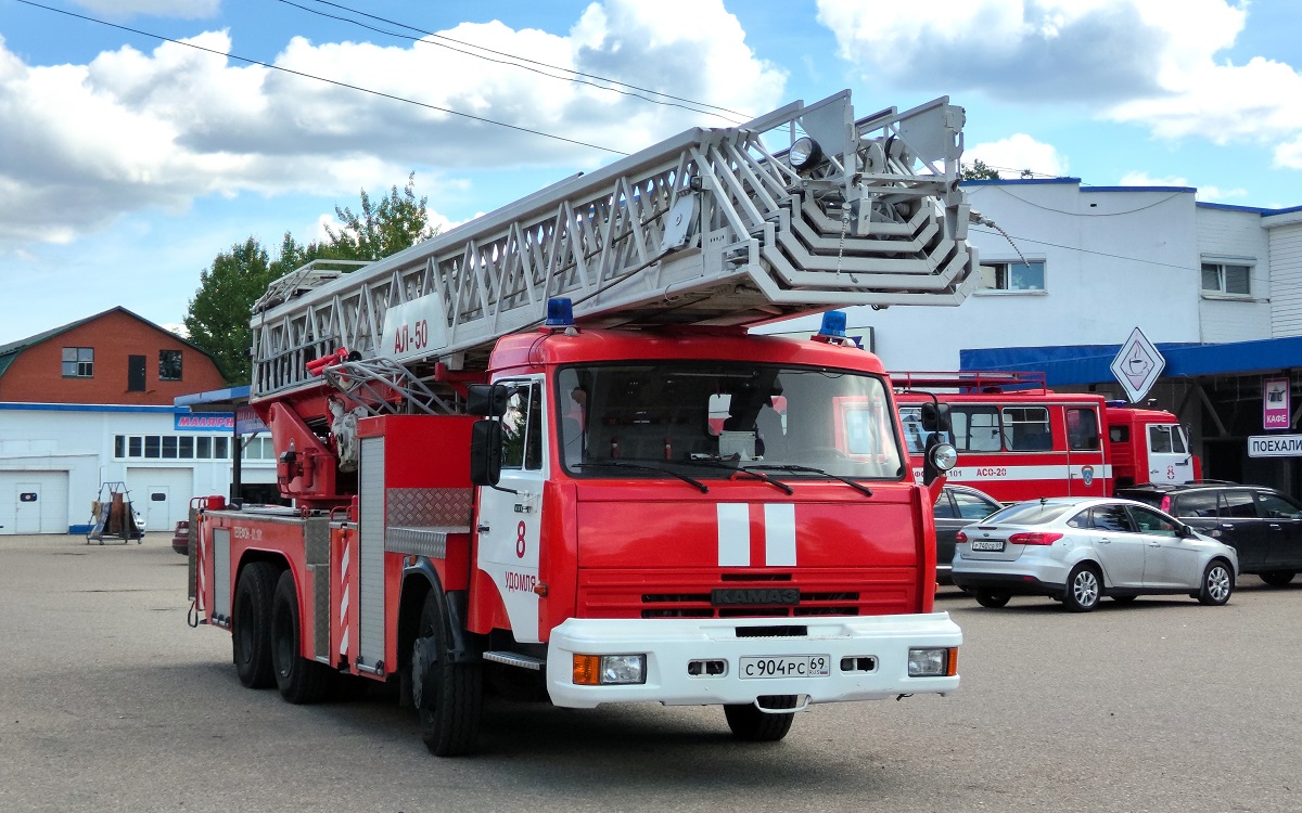 Тверская область, № С 904 РС 69 — КамАЗ-65115-62