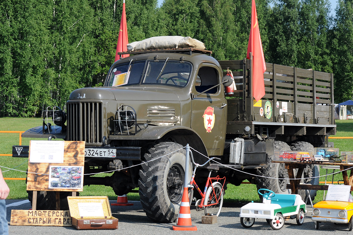 Новосибирская область, № О 324 ЕТ 54 — ЗИЛ-157К