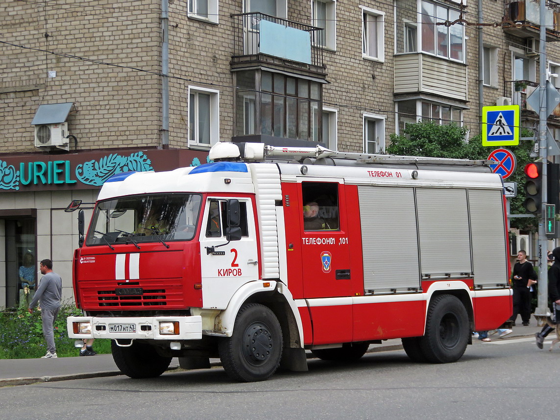 Кировская область, № М 017 НТ 43 — КамАЗ-43253-A3(96)