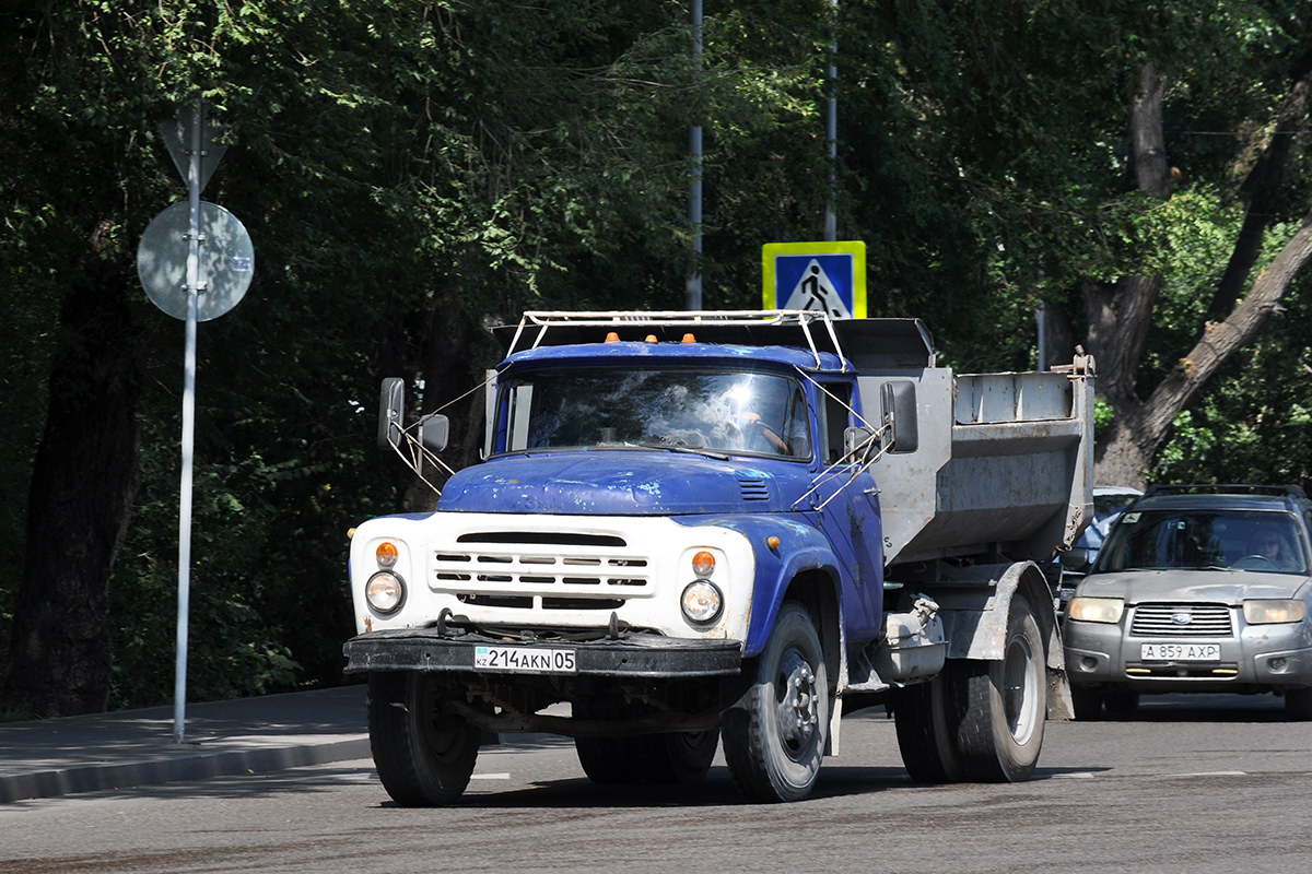Алматинская область, № 214 AKN 05 — ЗИЛ-495810