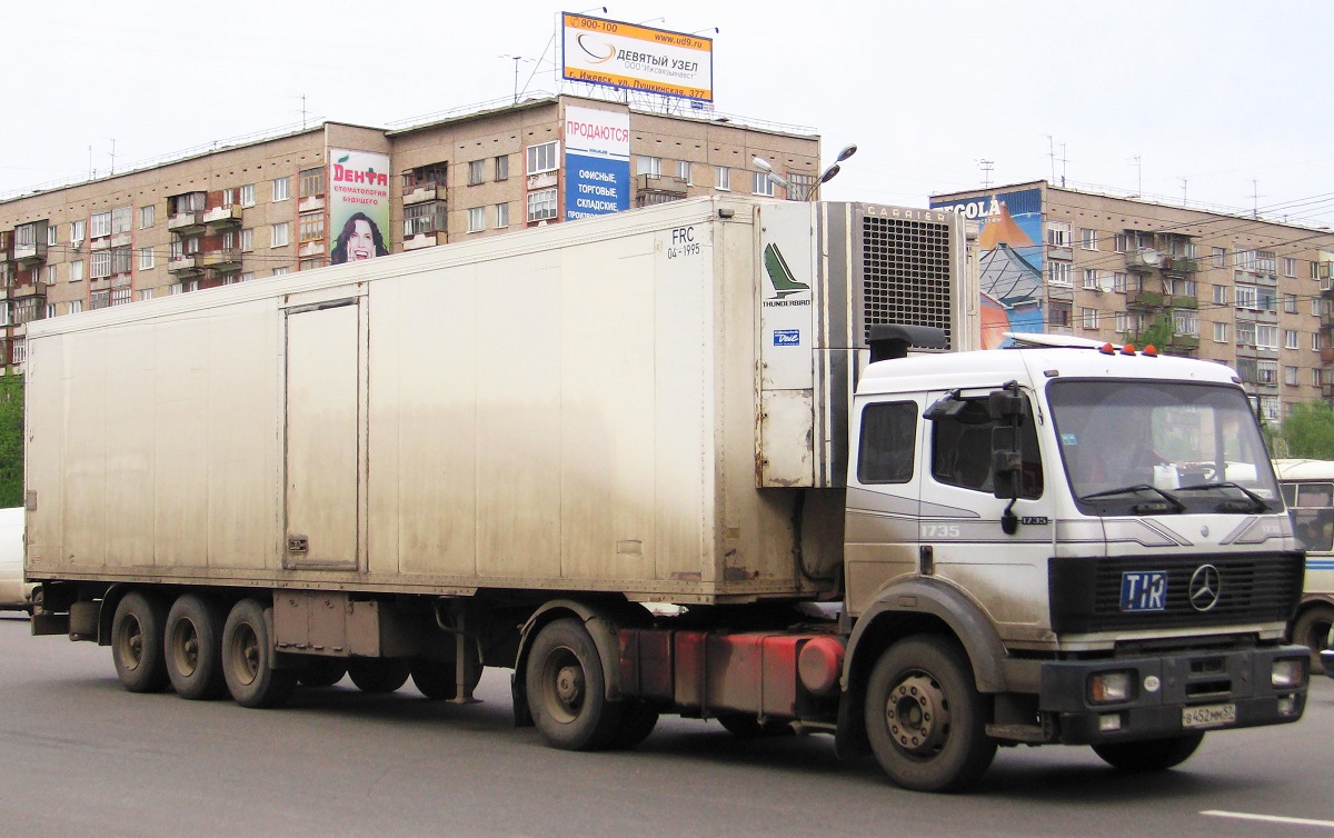 Орловская область, № В 452 ММ 57 — Mercedes-Benz SK 1735