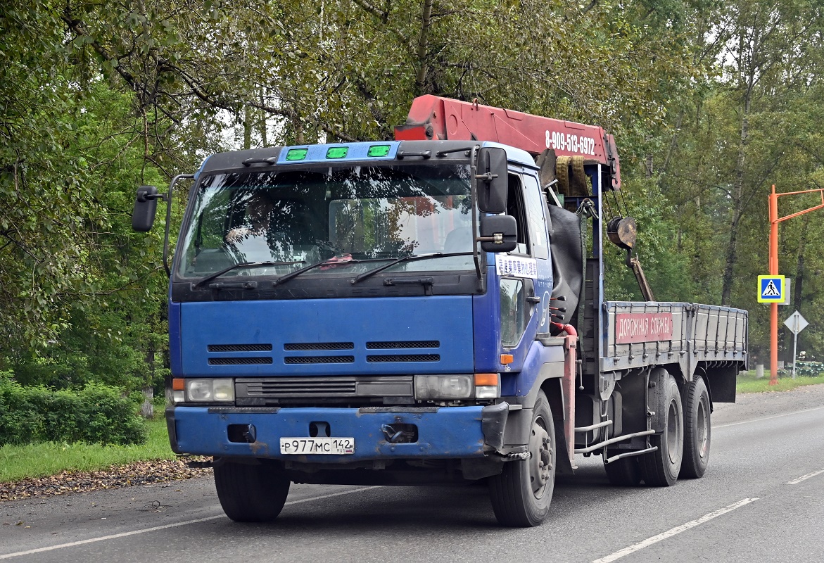 Кемеровская область, № Р 977 МС 142 — Nissan Diesel Big Thumb