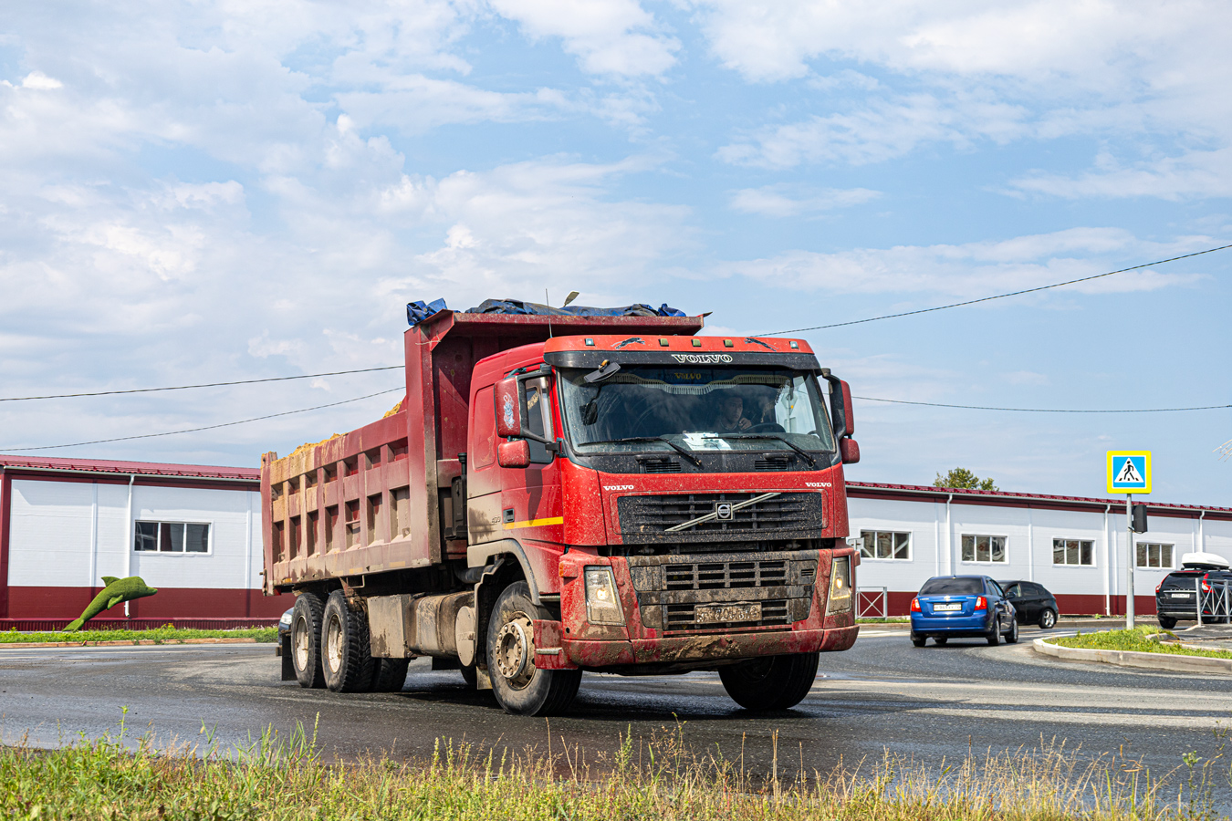 Тюменская область, № Т 170 НТ 72 — Volvo  (общая модель)