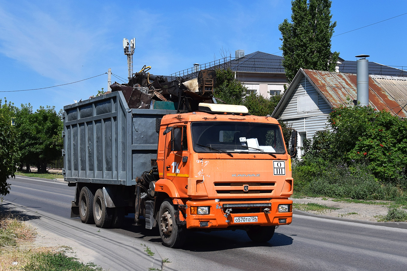 Волгоградская область, № О 570 ТО 134 — КамАЗ-65115 (общая модель)