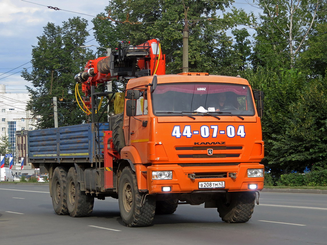 Кировская область, № В 208 ТМ 43 — КамАЗ-43118-24
